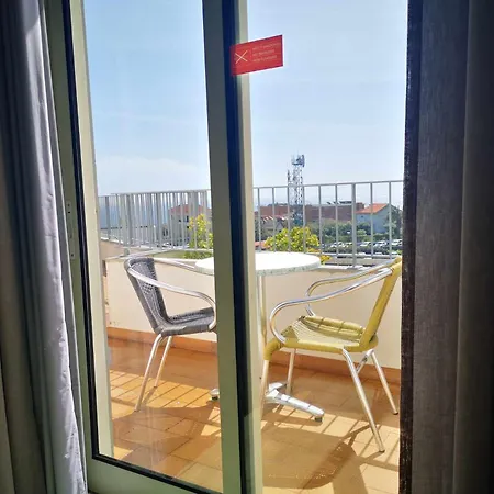 Euro Moniz Hotel