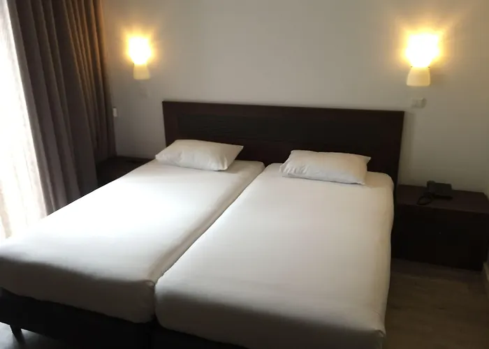 欧罗莫尼斯酒店 莫尼兹港