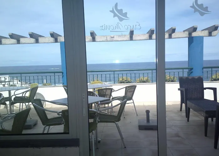 欧罗莫尼斯酒店